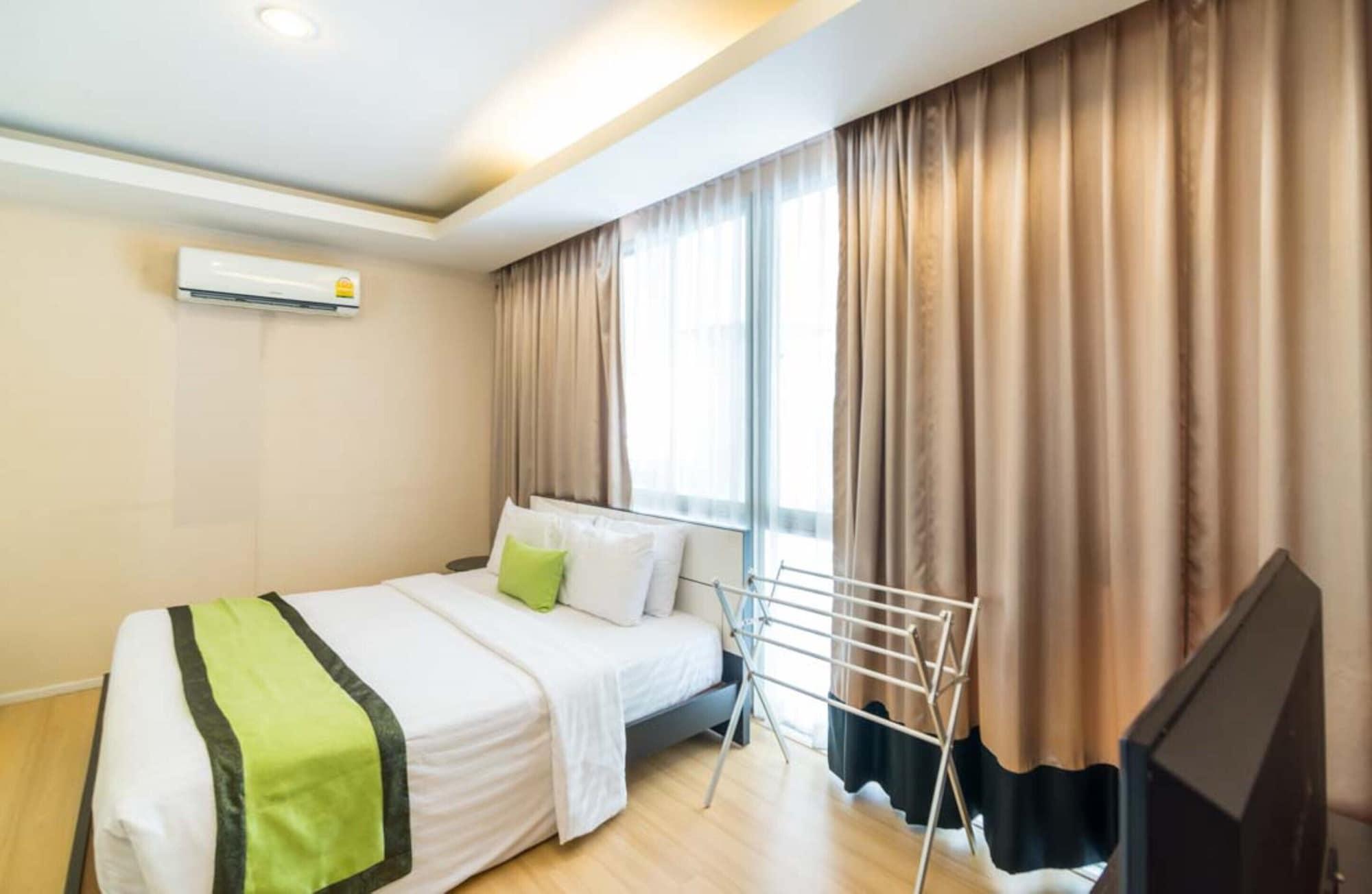 Icheck Inn Residence Sukhumvit 1 Bangkok Exterior photo