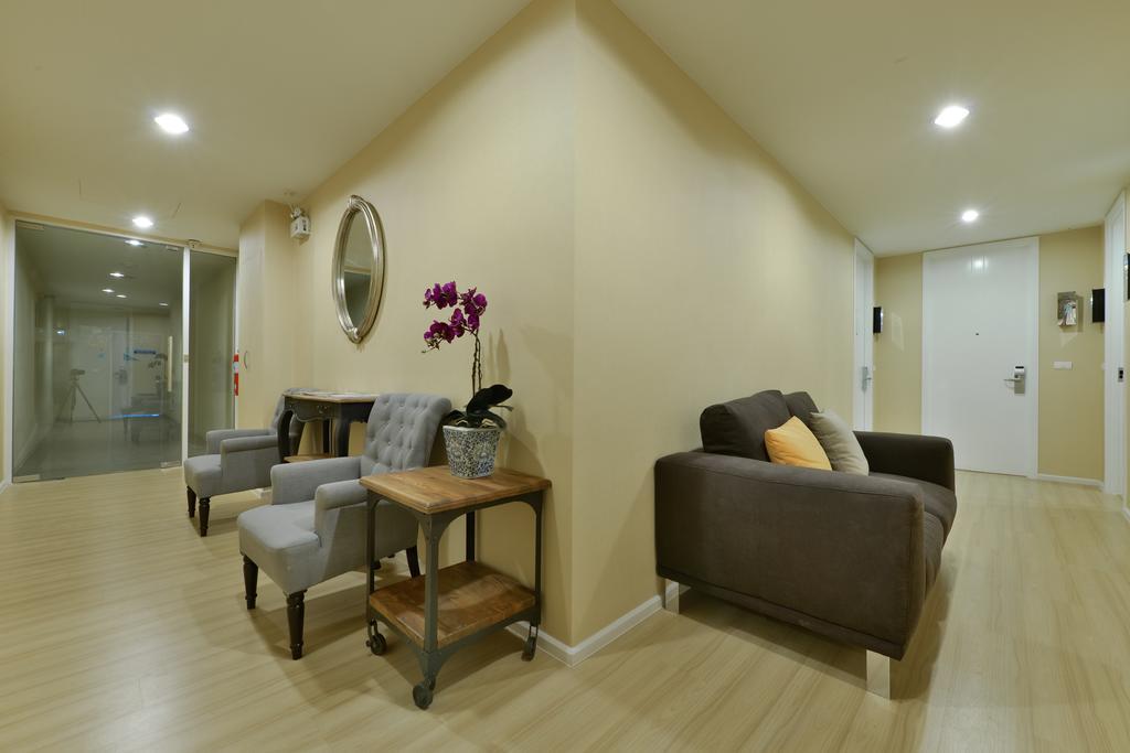 Icheck Inn Residence Sukhumvit 1 Bangkok Exterior photo