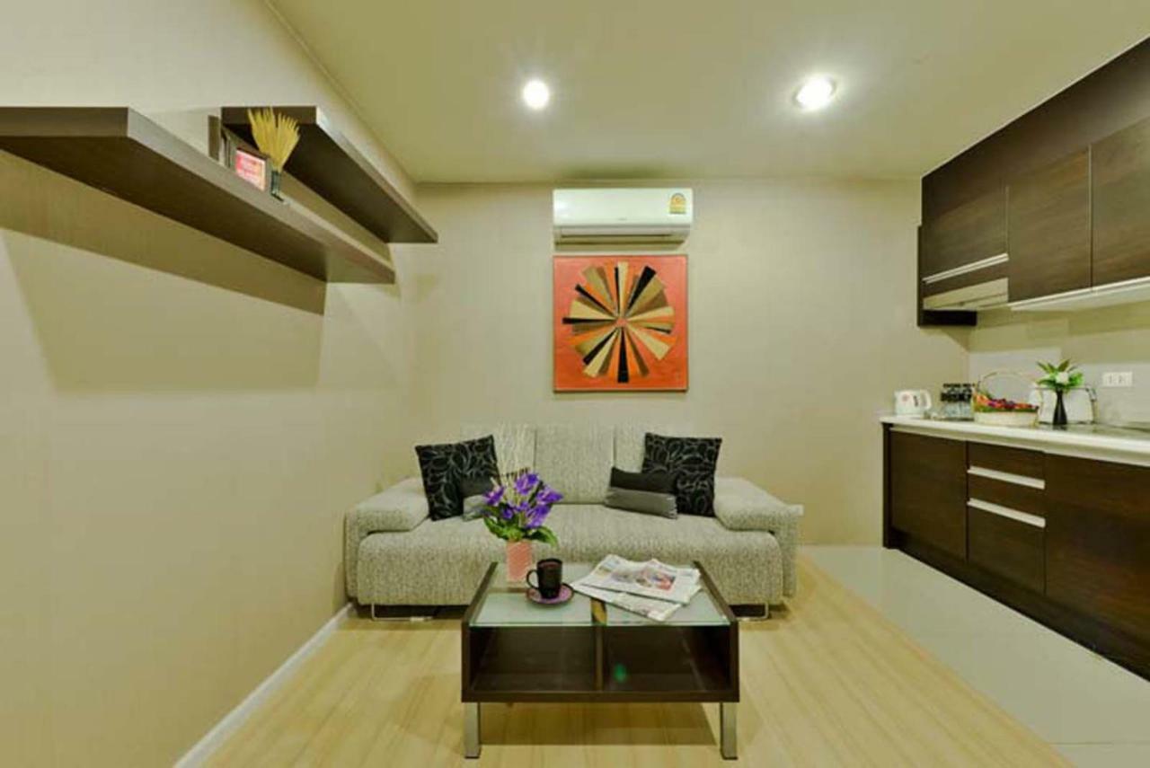 Icheck Inn Residence Sukhumvit 1 Bangkok Exterior photo