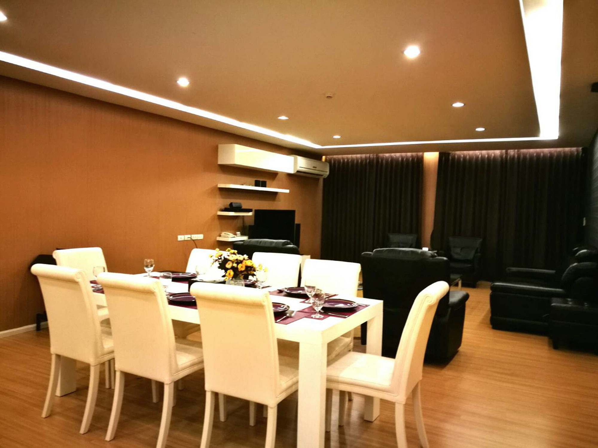 Icheck Inn Residence Sukhumvit 1 Bangkok Exterior photo